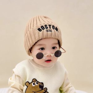 Children's Knitted Hats Autumn and Winter Boys and Girls Ins Korean Version of Alphabet Hats